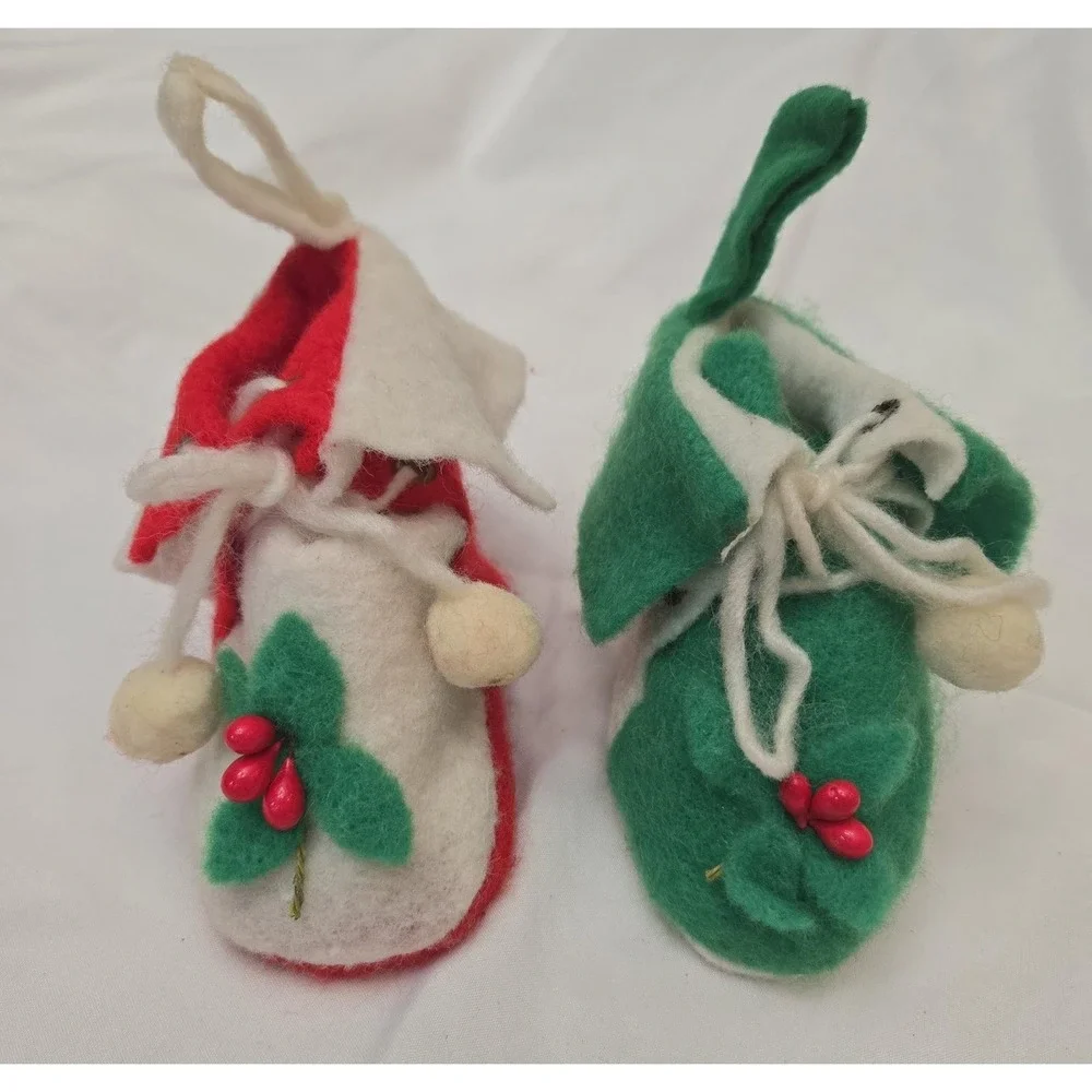 Vintage Felt Christmas‎ Ornaments Shoes Green And Red Retro Holiday Decor
